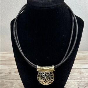 Erica Lyons Gold Pendant Necklace